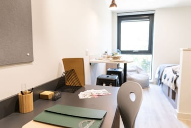 Premium Studio at Stanley Studios, Coburg Street, City Centre, Portsmouth, PO11JA - Image 3